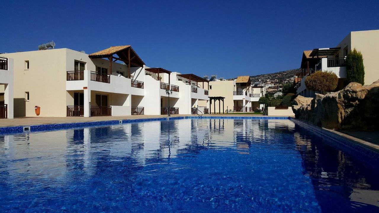 2 Bedroom Poolside Apartment E9 Peyia Buitenkant foto
